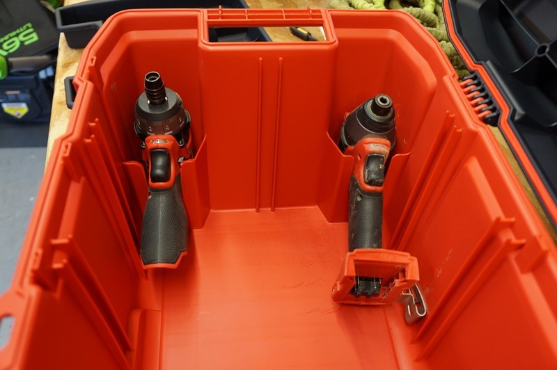 Milwaukee 26" Jobsite Work Box 48228020 Tools In Action Power