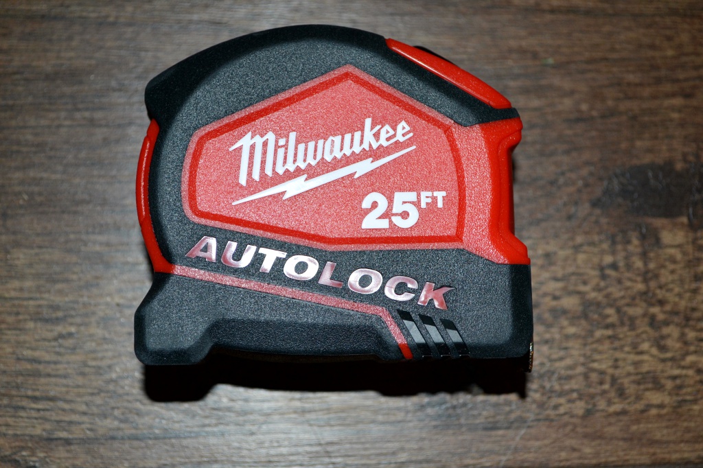 Milwaukee Auto Lock Tape Measure Review Tools In Action Power Tool