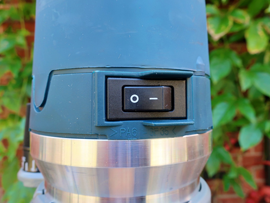 Bosch 1617EVS Router Review - Tools In Action - Power Tool Reviews