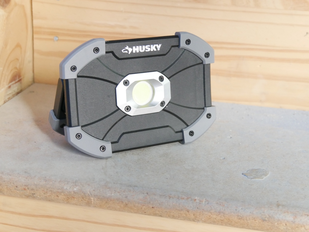 Husky Utility Light Review - Tools In Action - Power Tool Reviews