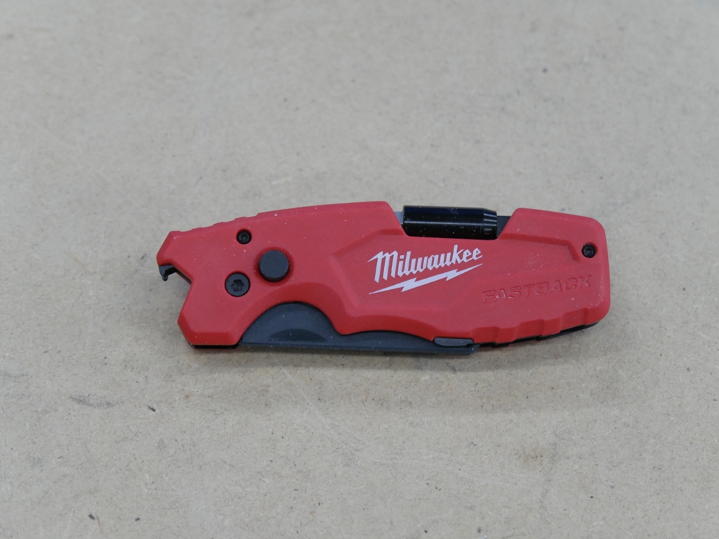 Milwaukee Fastback Utility Knife Tools In Action Power Tool Reviews