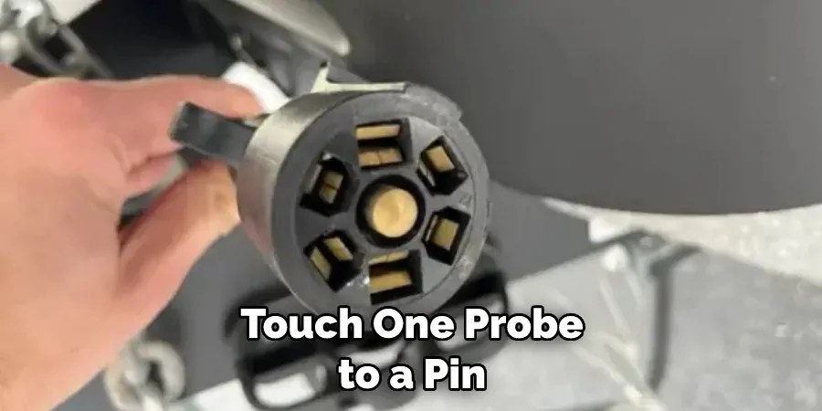 How to Test a 7 Pin Trailer Plug | 10 Easy Methods (2025)