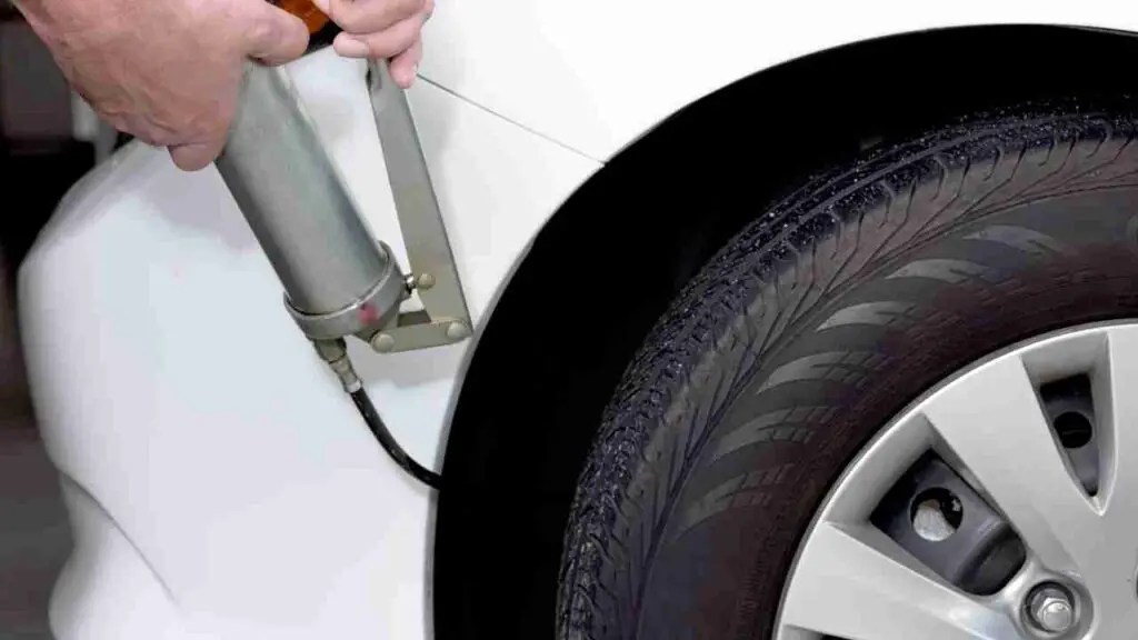 How To Load a SpringLoaded Grease Gun? Tools Mechanism