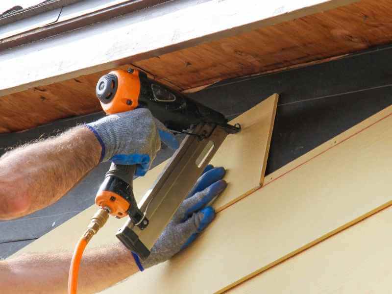 What Is The Difference Between Nail Guns And Staple Guns? ToolsOwner