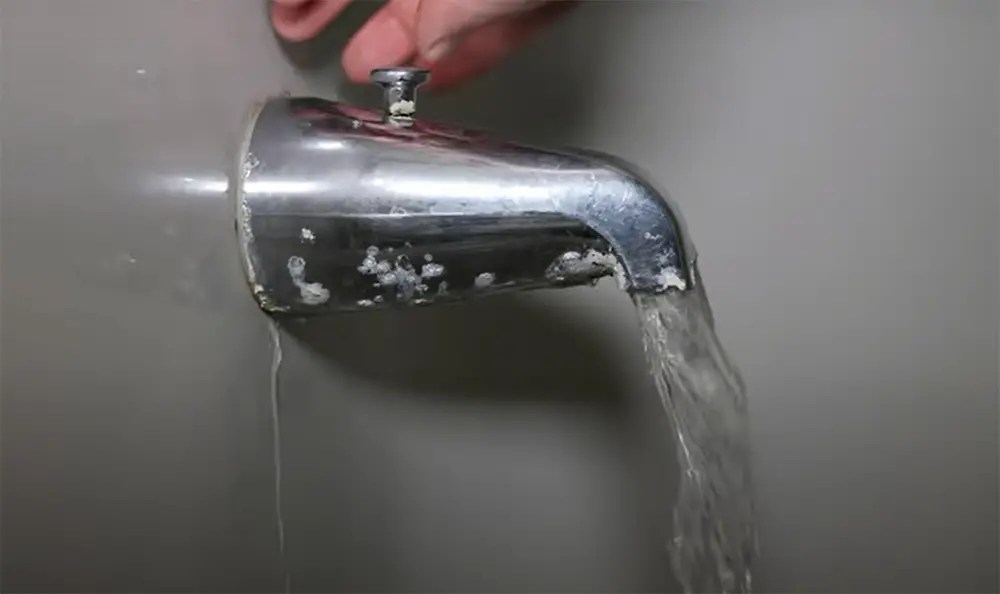 How to Remove a Tub Spout Without Set Screw? - ToolsProfy