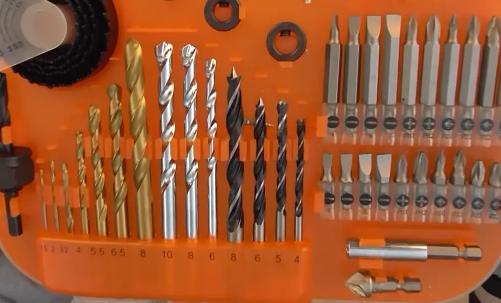 How to Change a Drill Bit on a DeWalt? - ToolsProfy