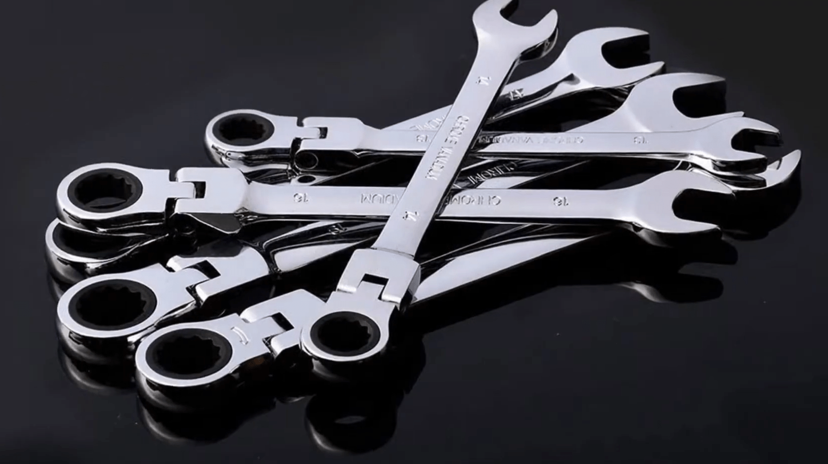 Socket Wrench vs. Torque Wrench What’s the Difference? ToolsProfy