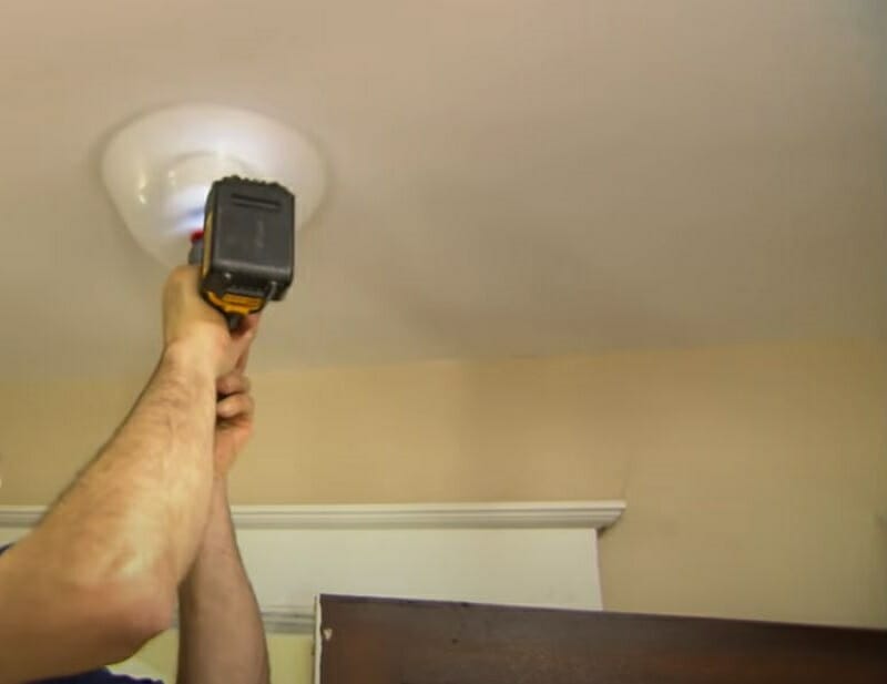 How to Wire Smoke Detectors in Parallel (10 Steps)