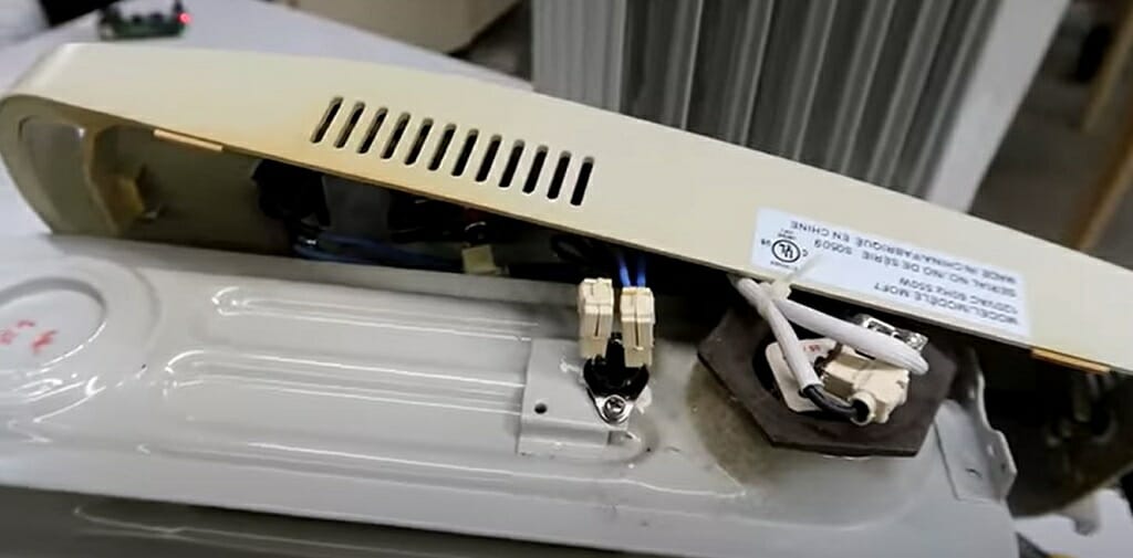 How to Keep Space Heater from Tripping Breaker? (10Item Checklist)