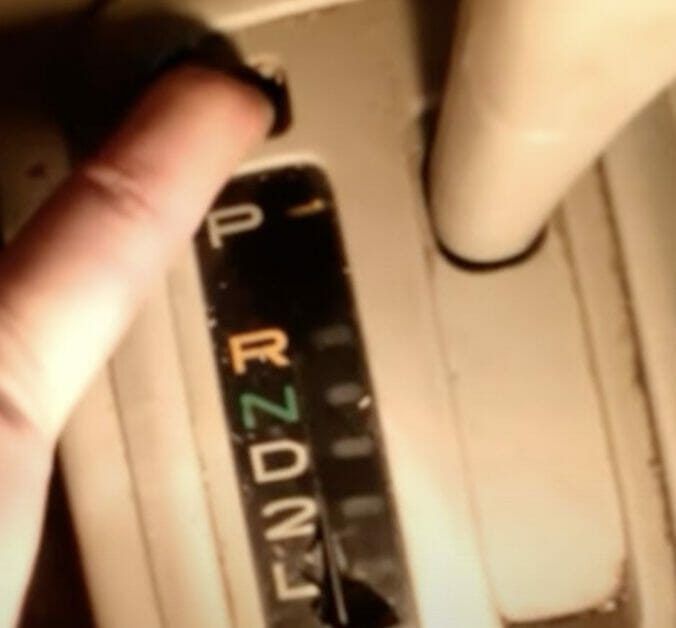 How to Put Car in Neutral with Dead Battery (4 Simple Steps)