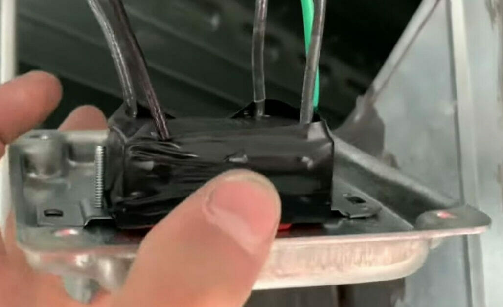 How to Wire a Double Pole Switch (Steps & Guide)