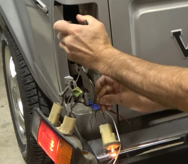 How To Wire Trailer Lights to Truck (7Step Guide)