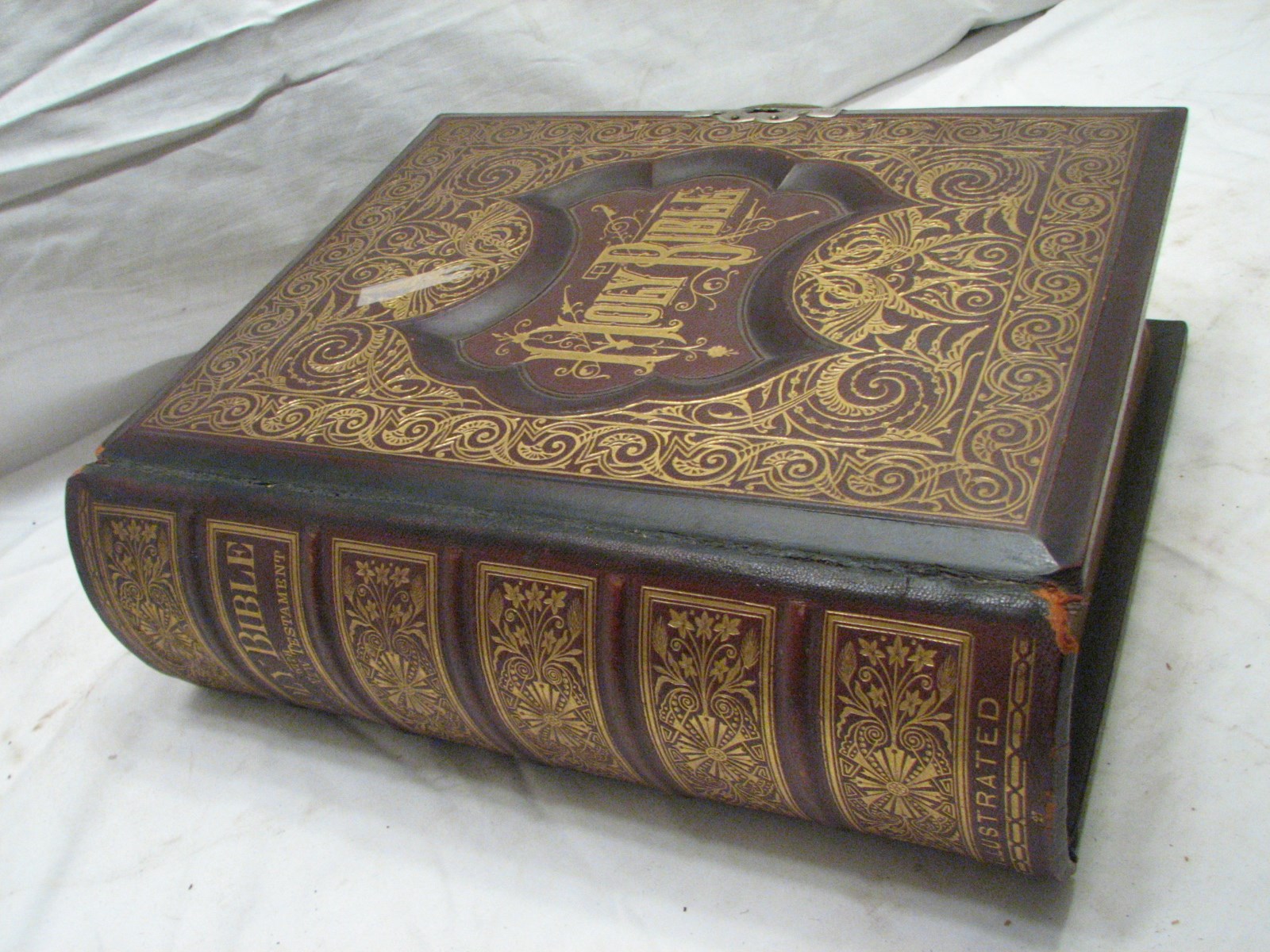 Antique Pictorial Leather Family Bible 1881 Hurst Family Lancaster Co