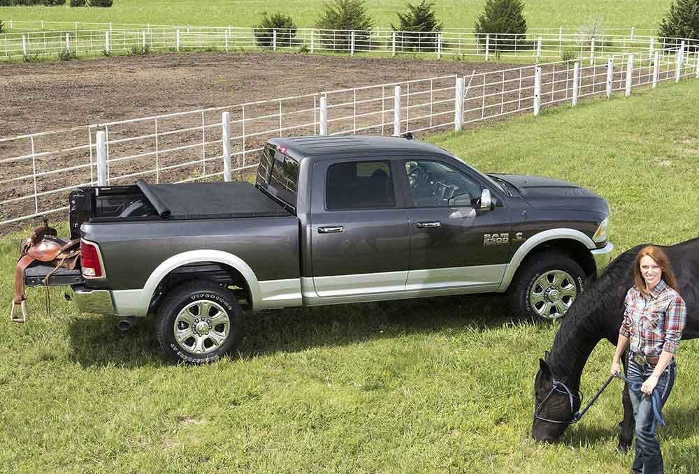 2021 Chevy Silverado Hard Tonneau Cover
