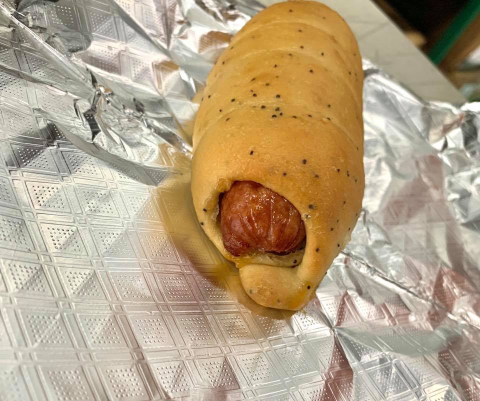 Bagel Dog 1.69 Tooters