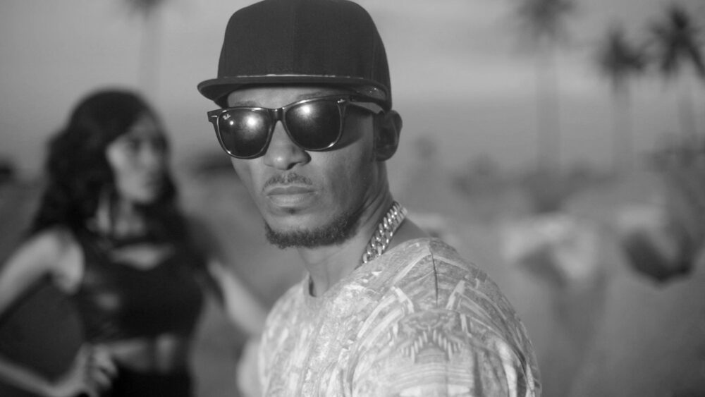 VIDEO T.R Je Kan Mo ft. Skales