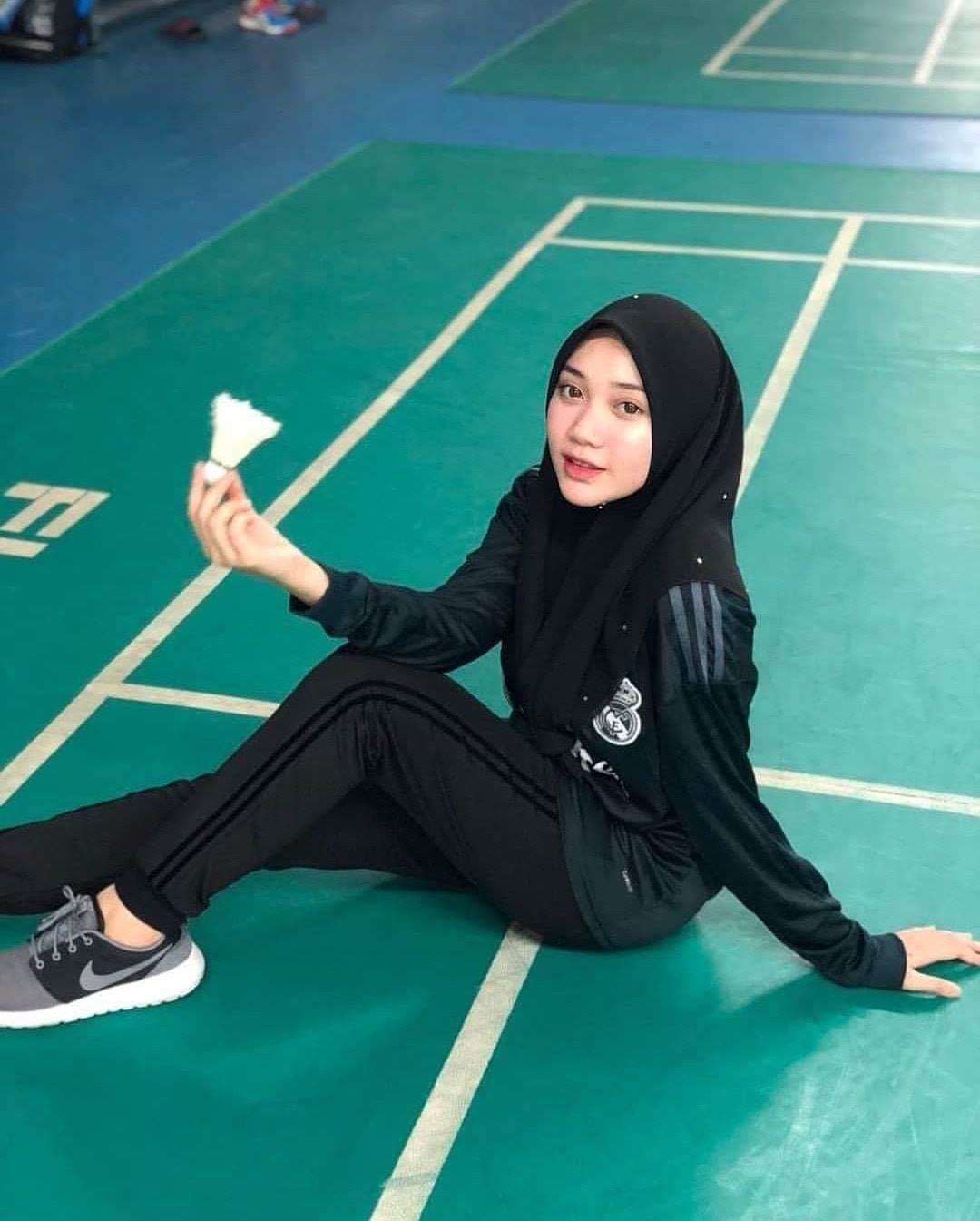 Top 10 Badminton Court Cheras Top100X