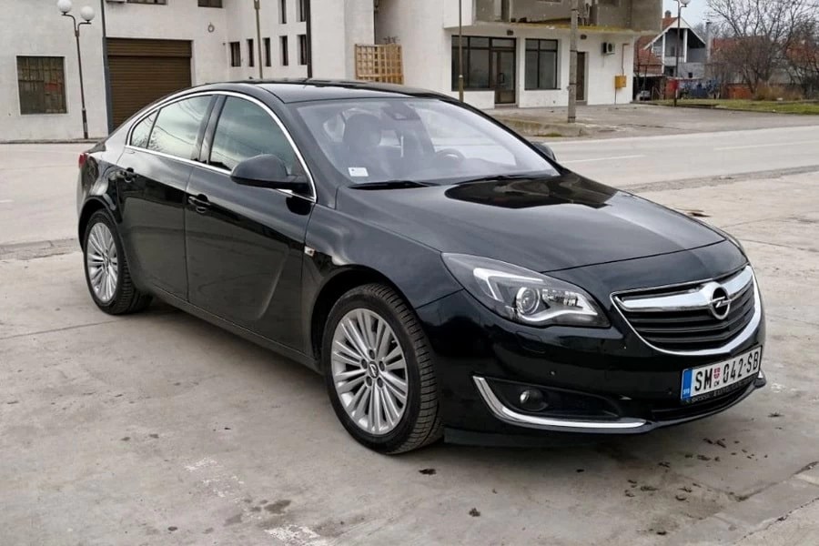 Opel Insignia Top Auto Rent a Car Beograd bez depozita ️