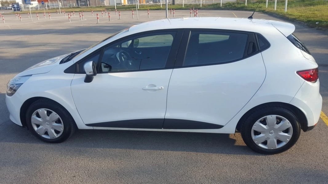 Renault Clio Top Auto Rent a Car Beograd bez depozita ️