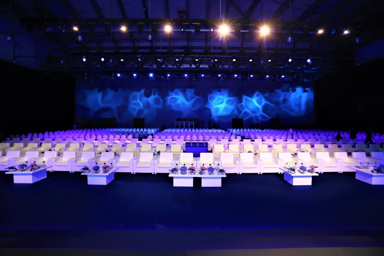 Rent indoor and outdoor furniture Topaz Event Management