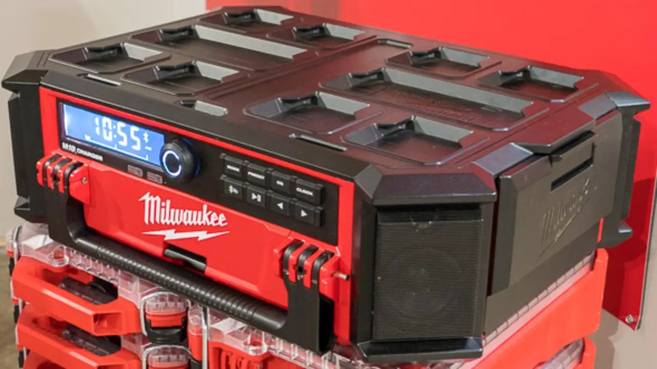 Milwaukee Packout Radio Problems Find Solutions