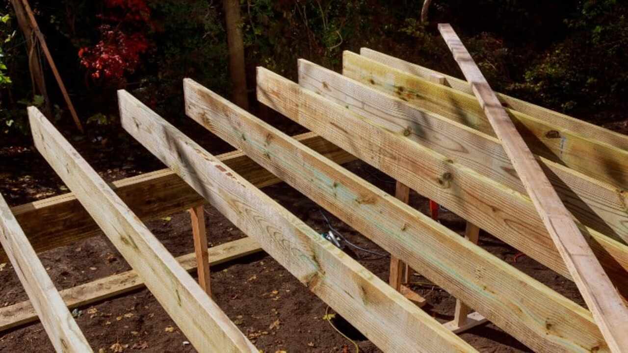 How Far Can A Floor Joist Span Without Support