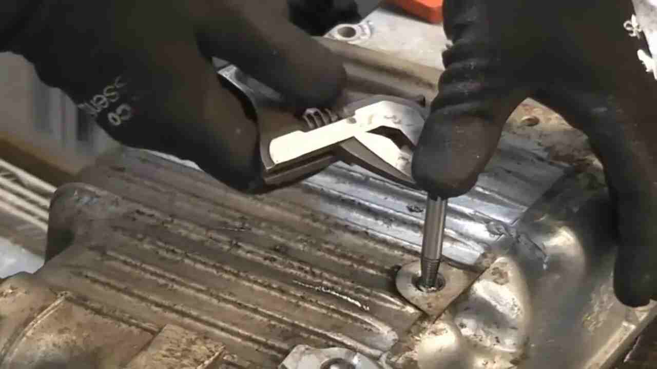 Remove Shear Bolts Using Torque Wrench