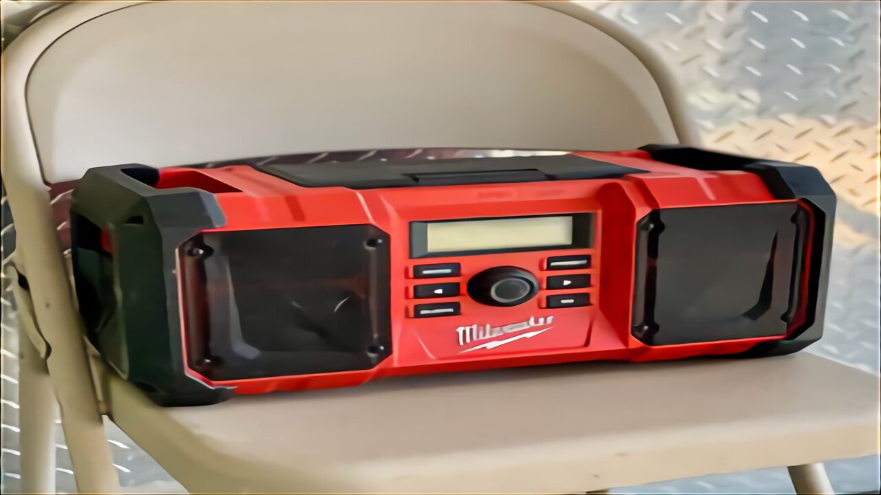 Milwaukee M18 Jobsite Radio Problems Easiest Solutions