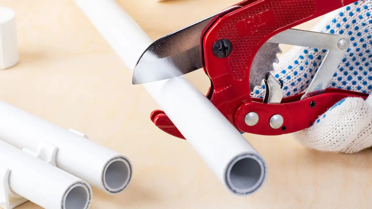 How To Cut Corrugated Drain Pipe 6 Easy Steps