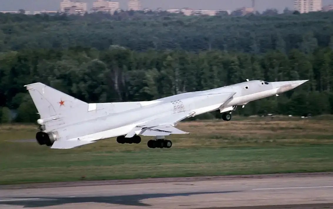 Russian Aerospace Forces strike enemy targets in Odessa and on Zmeiny