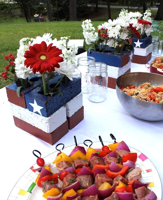 Patriotic Table Decorations You Can Get Inspired From Top Dreamer