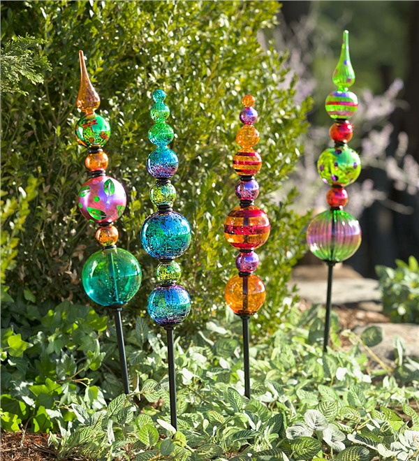 Colorful Decorations That Will Make Your Garden Look More Fun Top Dreamer