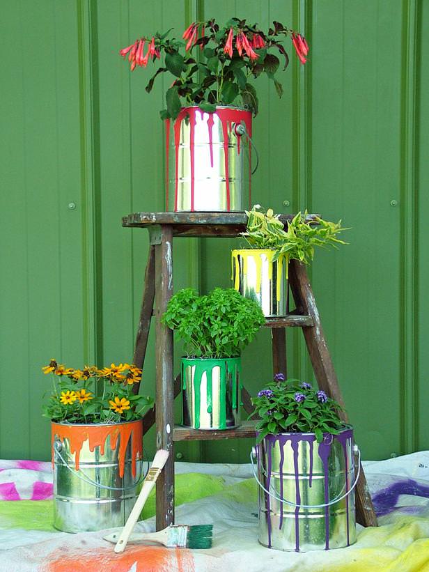 10 Brilliant Planter Alternatives for Your Backyard Top Dreamer
