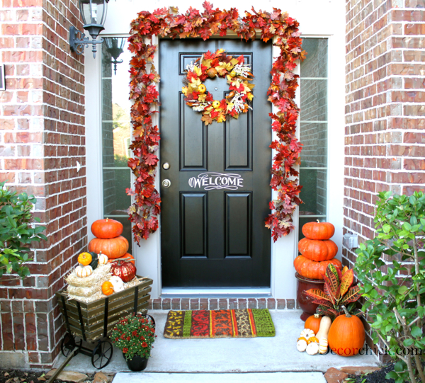 23 Fall Front Door Decorations That Will Make Your Neighbors Jealous