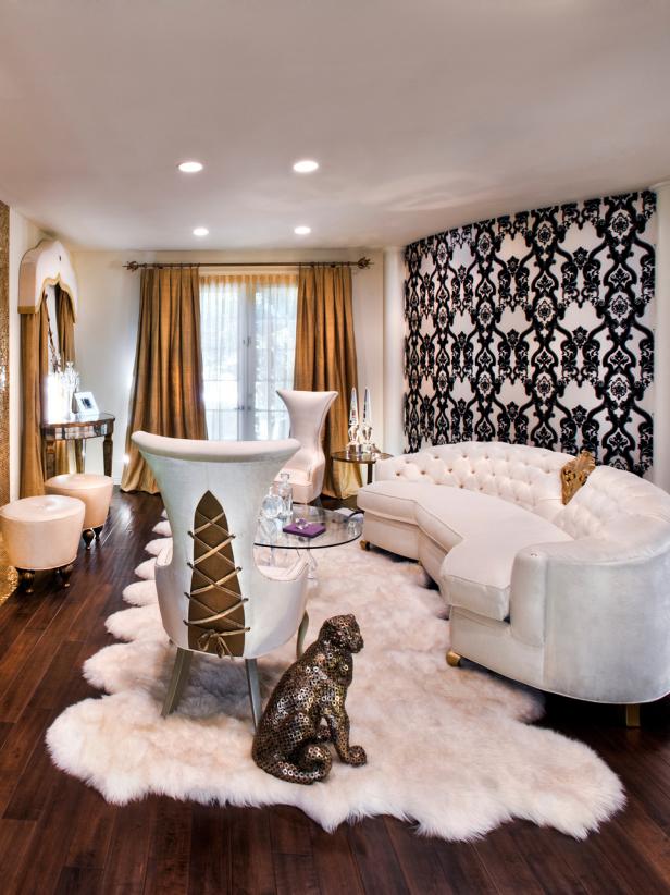 Fur Rugs For A Cozy And Warm Look Of Your Living Room