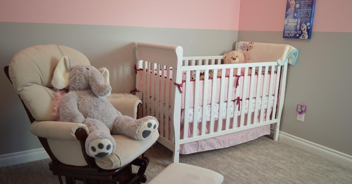 9 Essential Nursery Furniture and Accessories Top Dreamer
