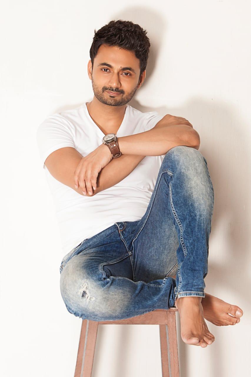 Dance reality show Boogie Woogie team reunited with RJ Anmol for his