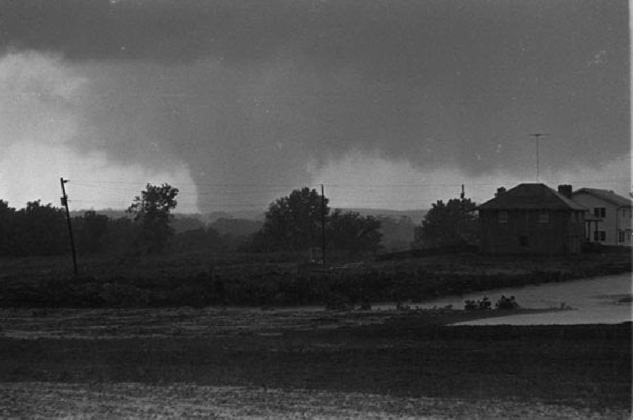 About the Pictures Topeka Tornado
