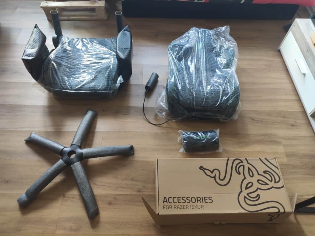 Secretlab Titan vs Razer Iskur Review Unveiling the Best Gaming Chair