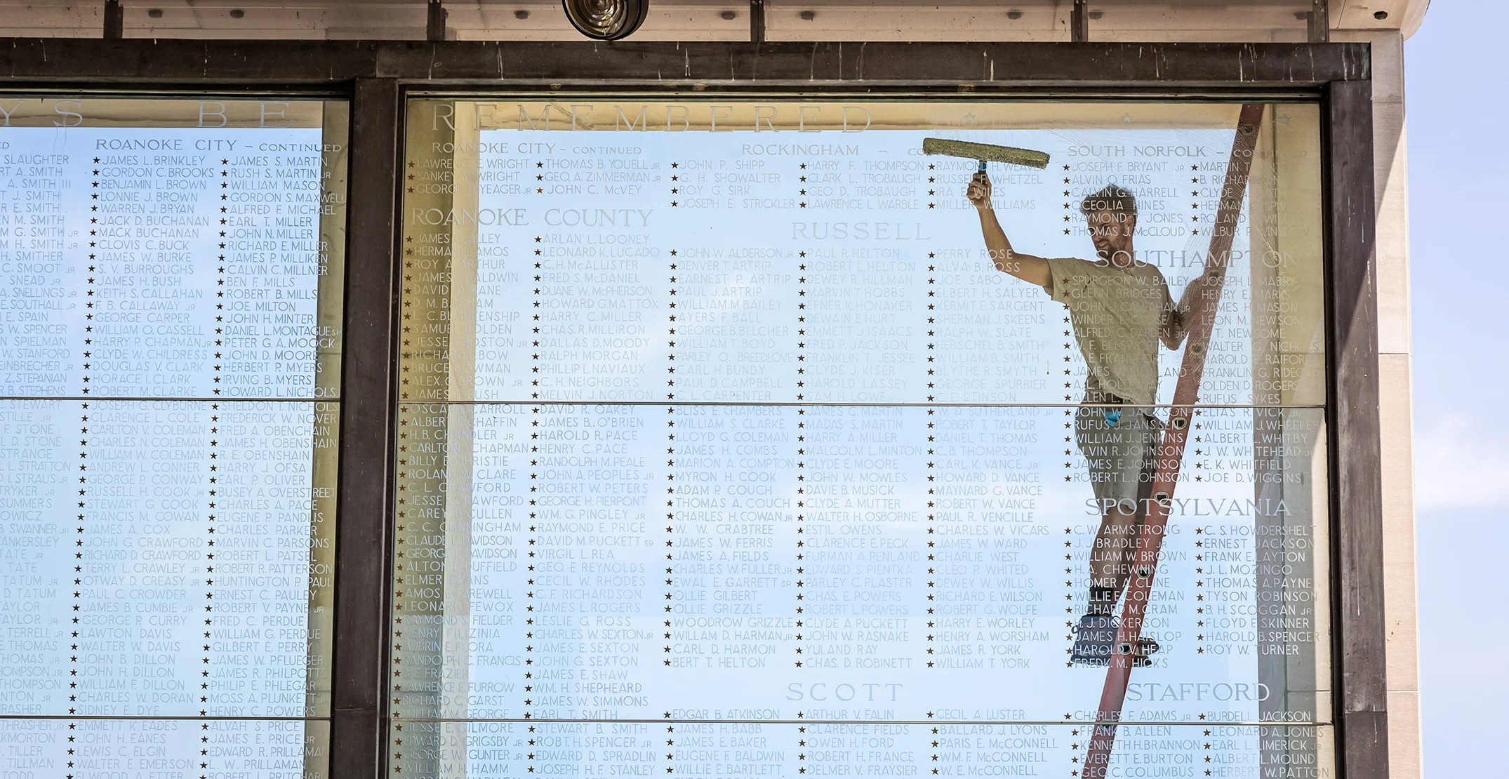 Top Gun Window Cleaning and Pressure Washing in Richmond