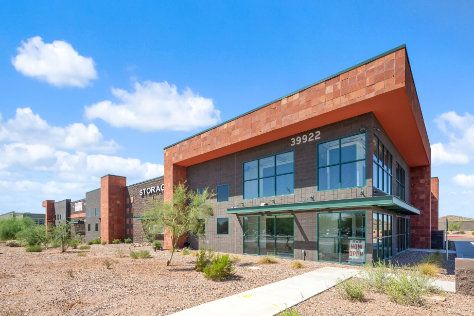 Top Hat Commercial Real Estate COMPLETED PROJECTS