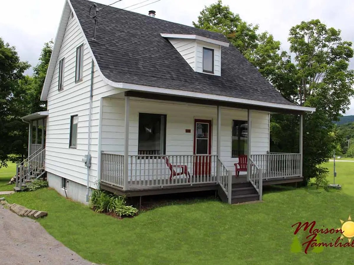 Chalets Tourisma à SaintLéonarddePortneuf 10 personnes Toploc