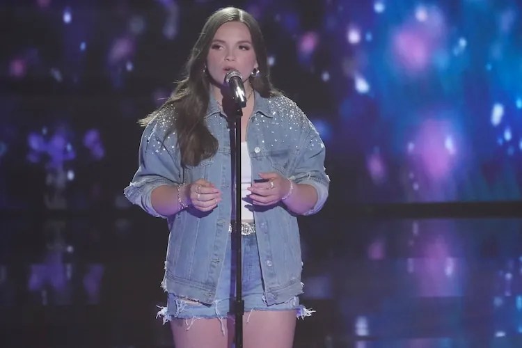 Who Is American Idol Singer Megan Danielle's Boyfriend Meet Levi Walker!(05)