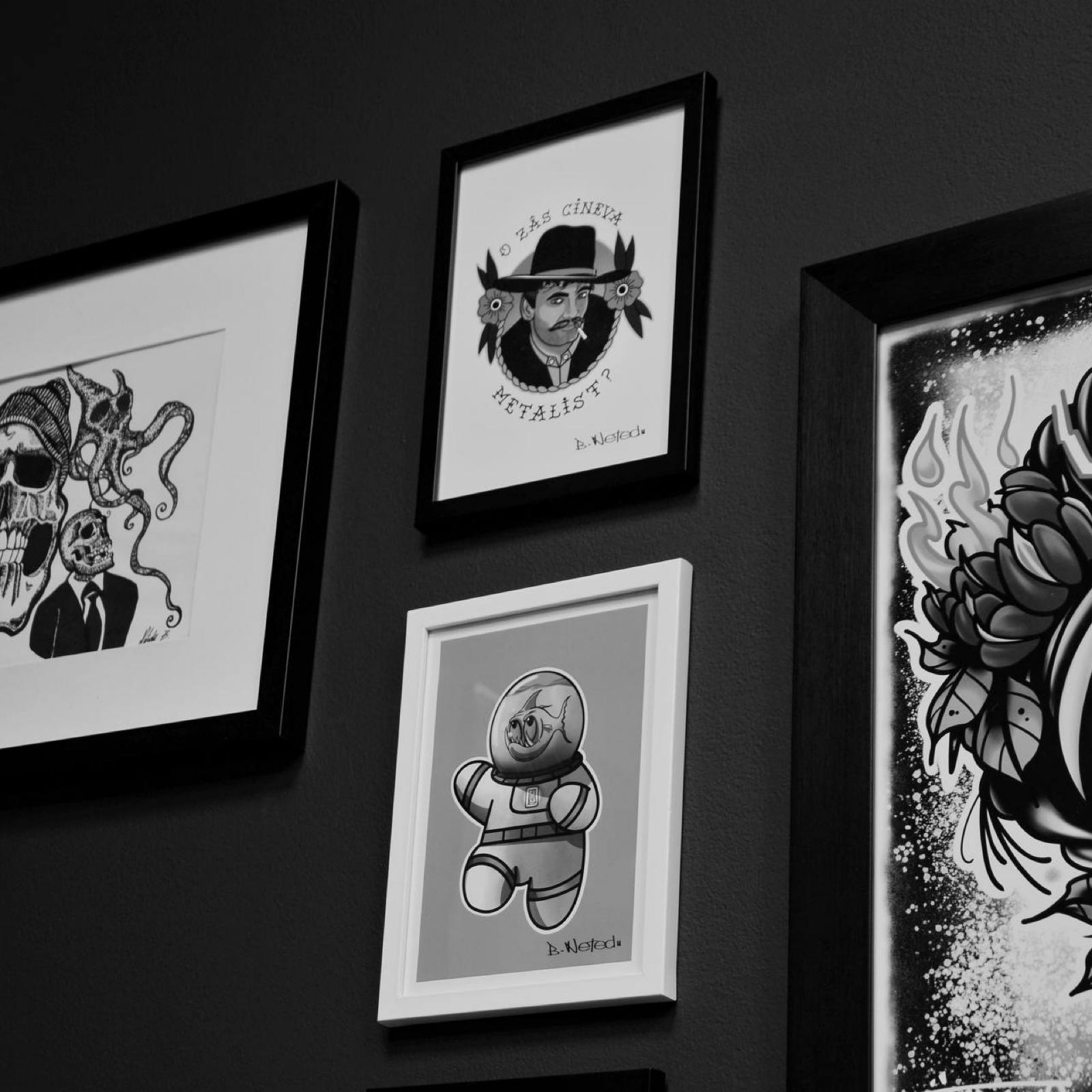 Top Notch Tattoo Salon de Tatuaje Roman