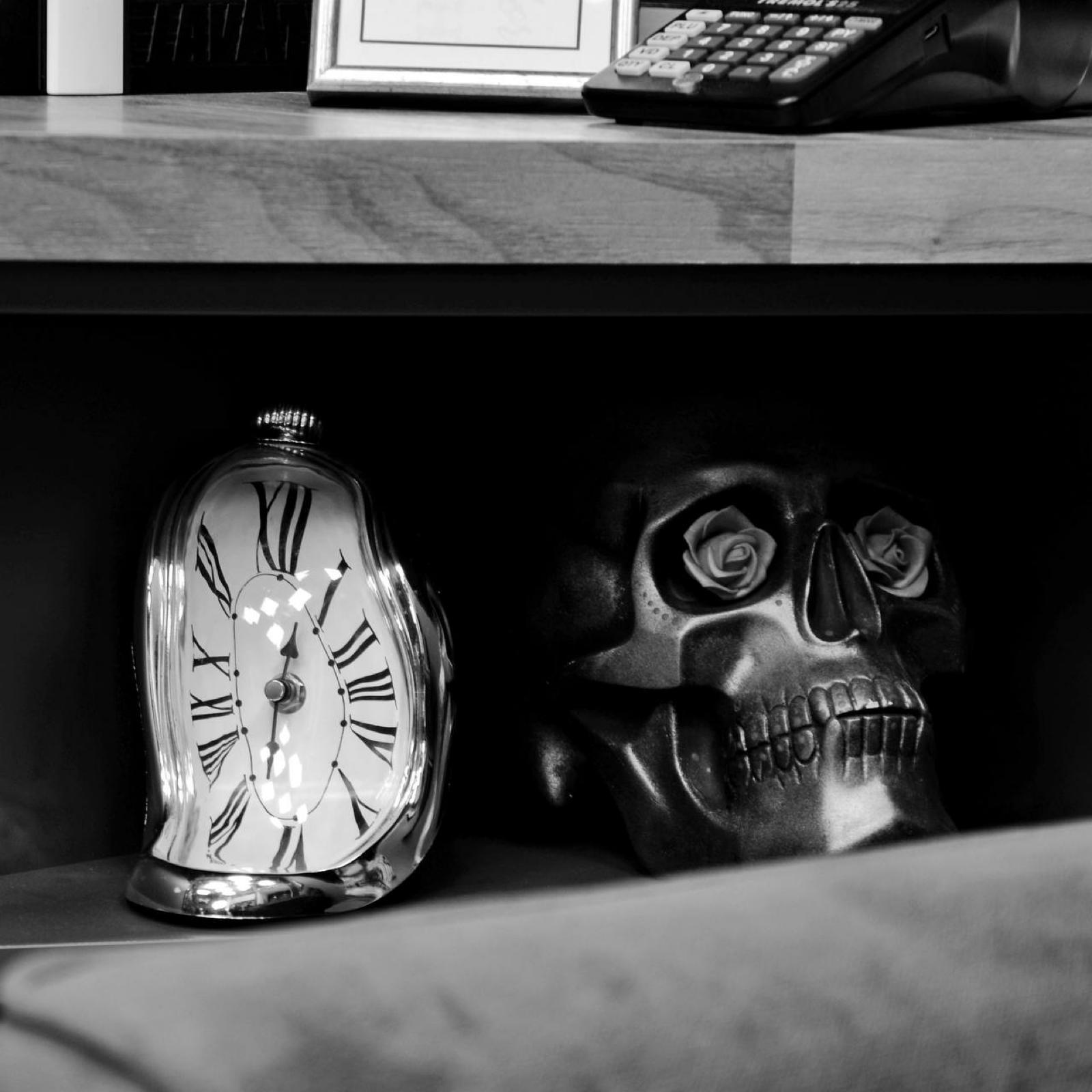 Top Notch Tattoo Salon de Tatuaje Roman