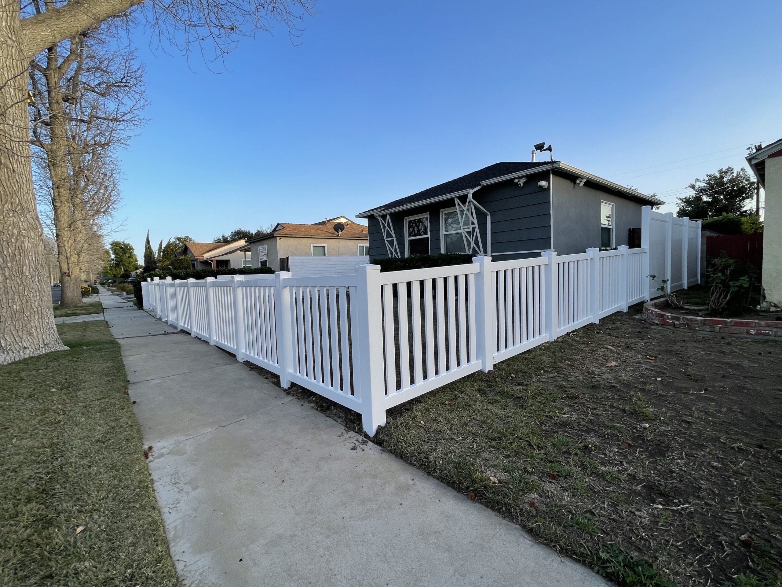 Gallery Top Notch Vinyl Fencing