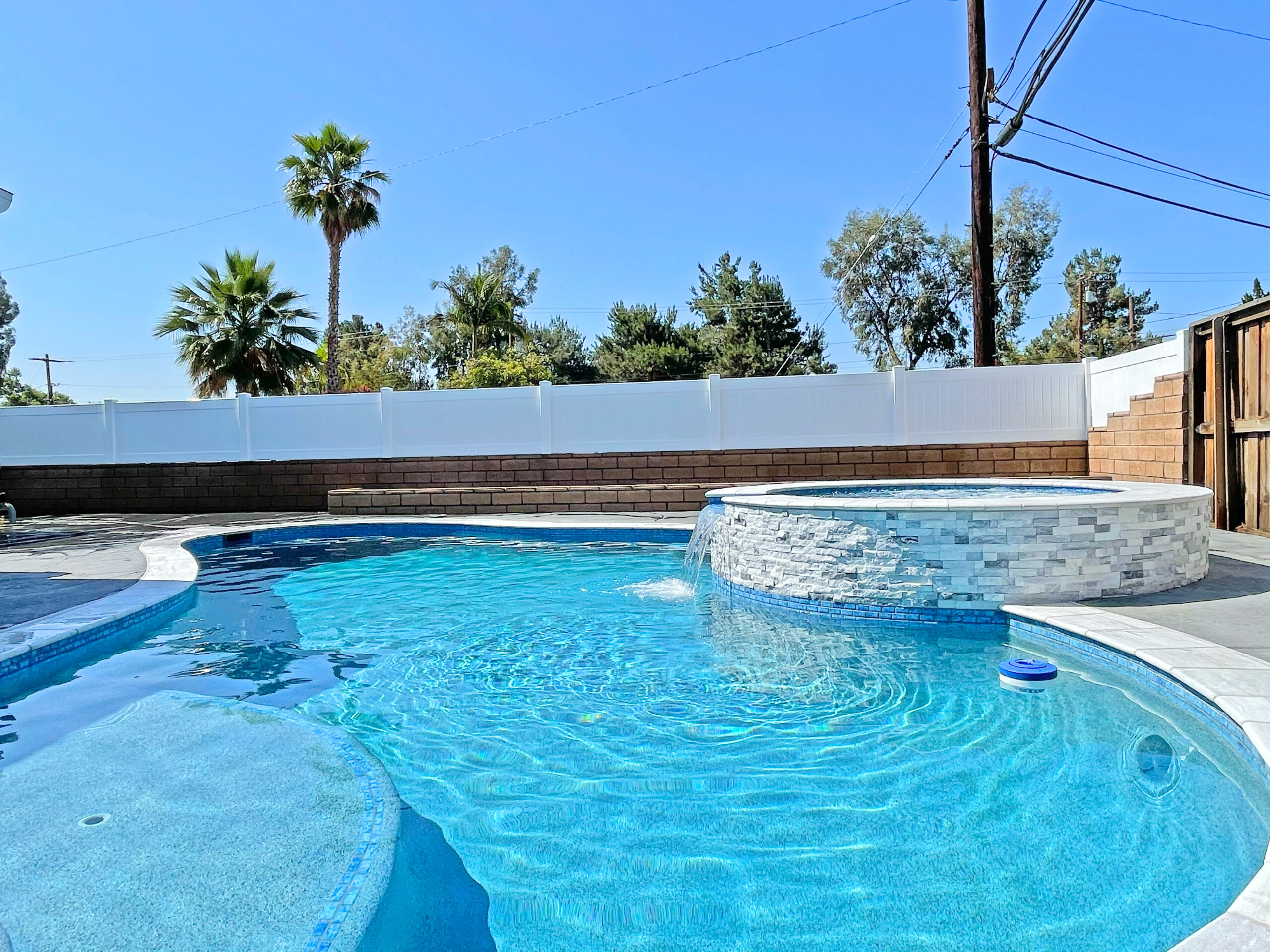 Wall Toppers Top Notch Vinyl Fencing