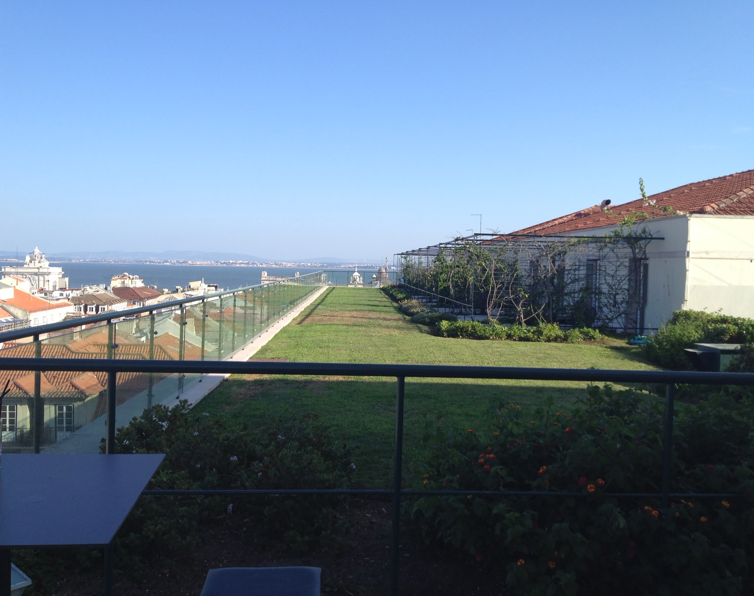 Rooftop bar HOTEL DO CHIADO Lisbon