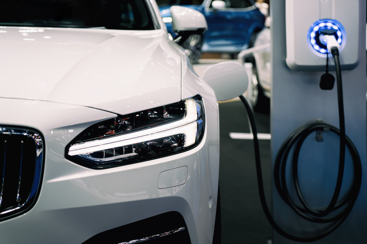 Ways Technology is Changing Electric Transportation