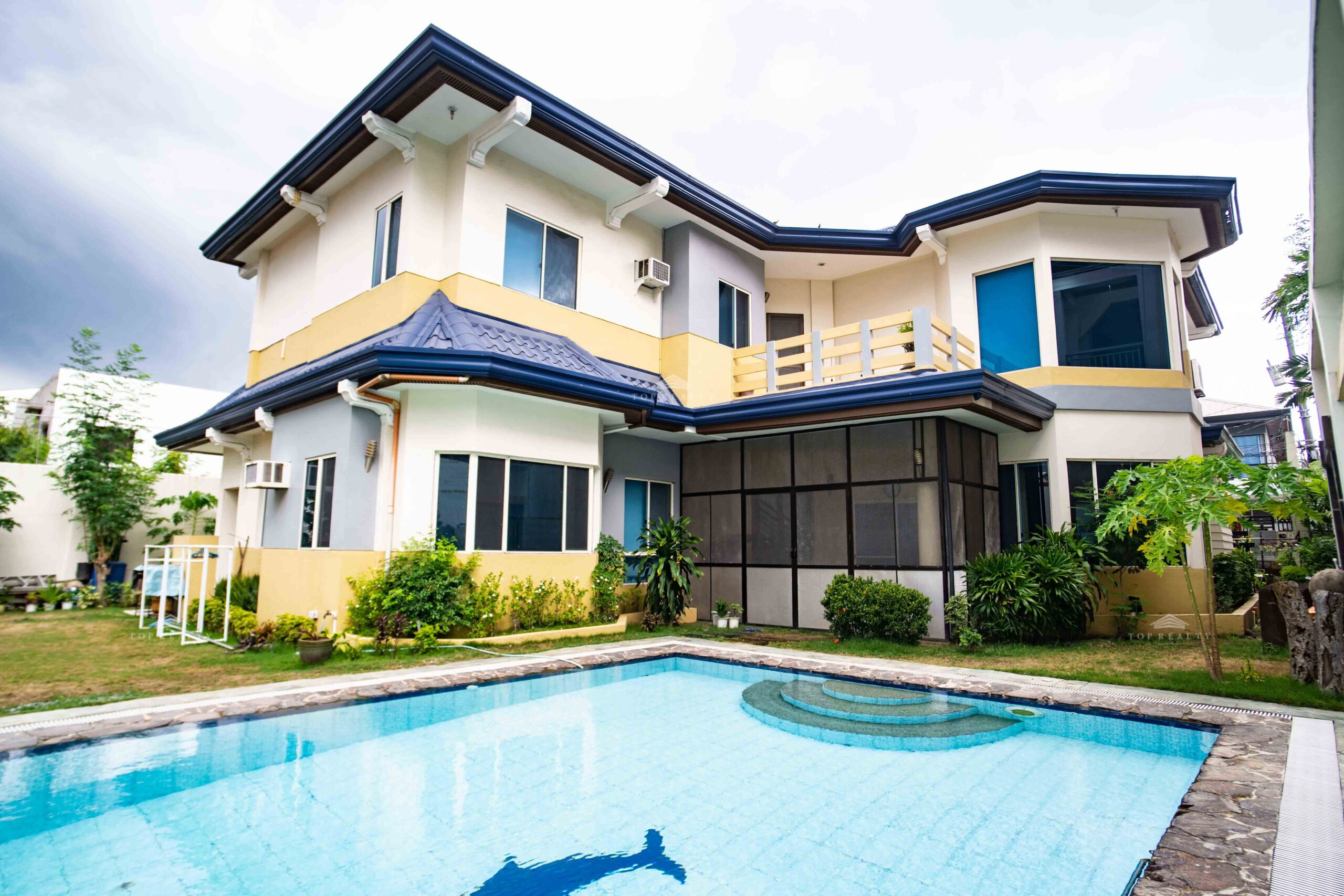 Top Realty Corporation DS882366 Multinational Village Five